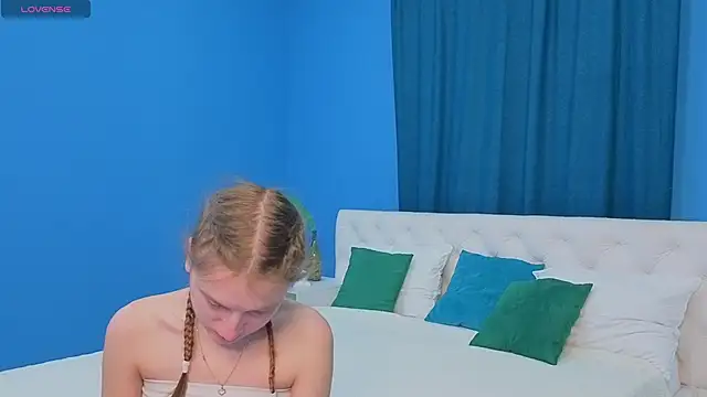 Snapshot of Xenia_paradise chatting on 24, 5, 2026 Xenia paradise online show from 24, 5, 2026