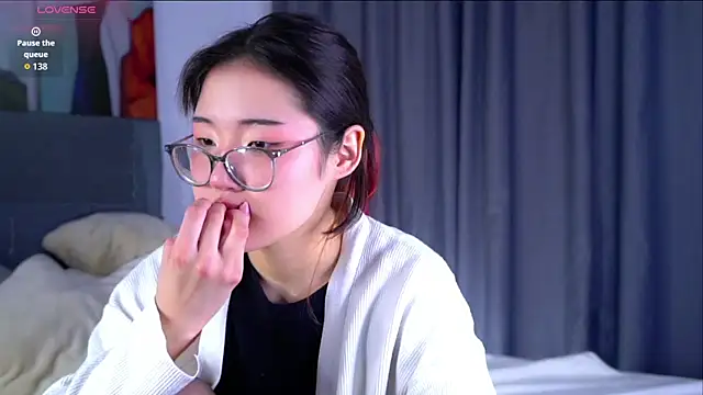 NelleMihalko online show from 15, 4, 2026