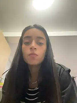 leilani X online show from 25, 4, 2026