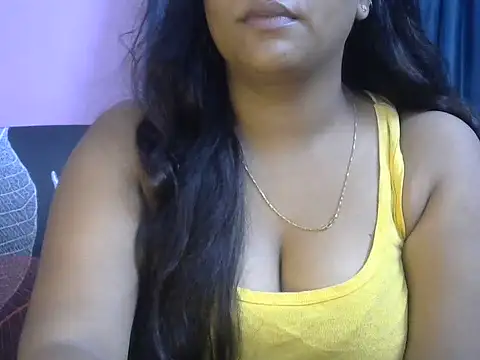 Snapshot of QUEEN-OF-QUEEN chatting on 2, 7, 2026 QUEEN-OF-QUEEN online show from 2, 7, 2026