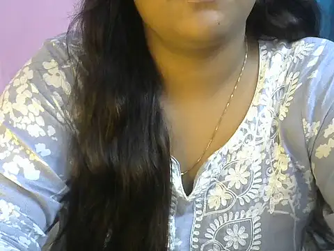 Snapshot of QUEEN-OF-QUEEN chatting on 7, 7, 2026 QUEEN-OF-QUEEN online show from 7, 7, 2026
