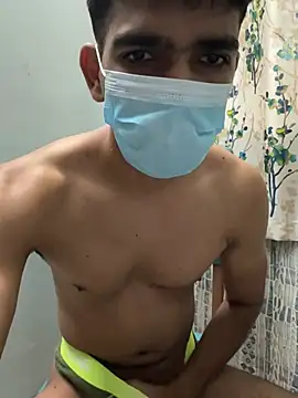 Snapshot of BombaySam78 chatting on 21, 7, 2026 BombaySam78 online show from 21, 7, 2026