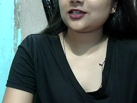 NayraG online show from 28, 6, 2026