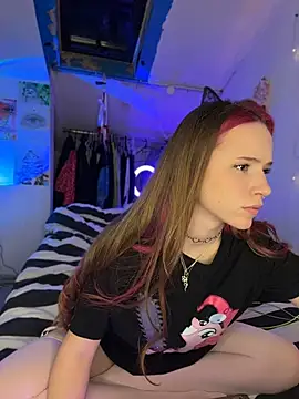 Ameliamoooon online show from 18, 4, 2026