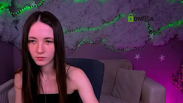 Snapshot of bella_dorn chatting on 23, 5, 2026 bella dorn online show from 23, 5, 2026