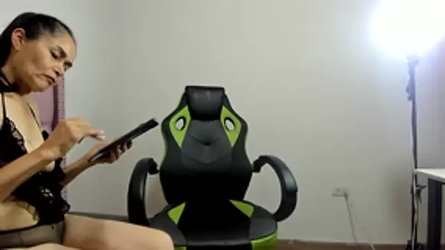 Snapshot of Liz_Grettel chatting on 28, 7, 2026 Liz Grettel online show from 28, 7, 2026