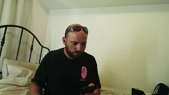 Snapshot of experiencelove chatting on 5, 8, 2026 experiencelove online show from 5, 8, 2026