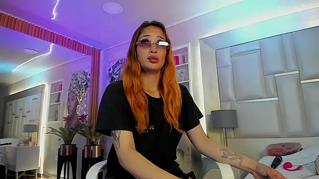 ZoeTaylorl online show from 30, 3, 2026