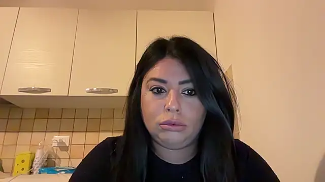 Snapshot of giaduzza chatting on 22, 4, 2026 giaduzza online show from 22, 4, 2026