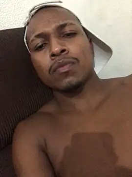 Henriqueamoror online show from 6, 3, 2026