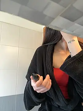 Snapshot of annelysses chatting on 10, 3, 2026 annelysses online show from 10, 3, 2026