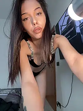 Snapshot of annelysses chatting on 12, 3, 2026 annelysses online show from 12, 3, 2026