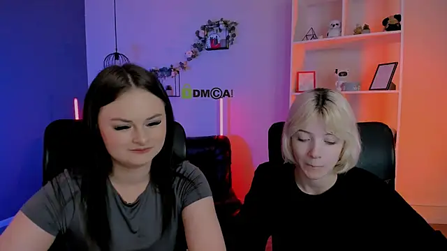  sabrina moore online show from 13, 4, 2026