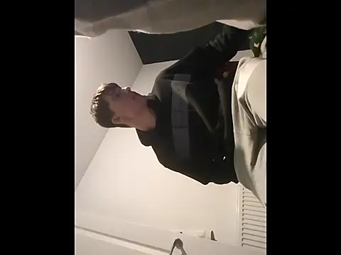 HornyKing2969 online show from 27, 3, 2026