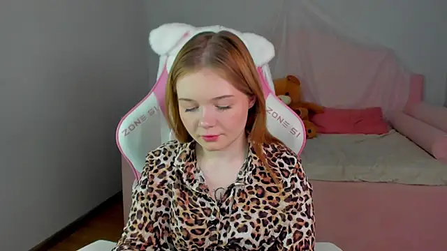 ElinaVale online show from 27, 4, 2026