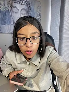 chanell pinkk online show from 12, 3, 2026