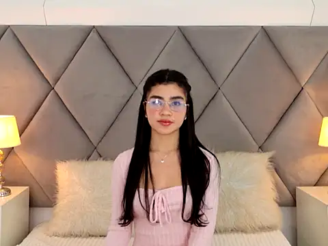 Snapshot of OliviaDiaz chatting on 26, 4, 2026 OliviaDiaz online show from 26, 4, 2026