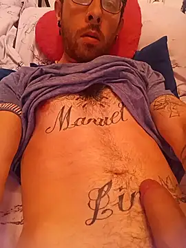 Snapshot of Mmmjik chatting on 18, 5, 2026 Mmmjik online show from 18, 5, 2026
