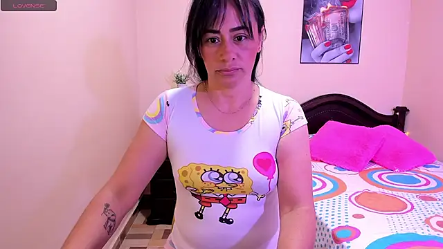 Snapshot of sara_florez12 chatting on 29, 5, 2026 sara florez12 online show from 29, 5, 2026