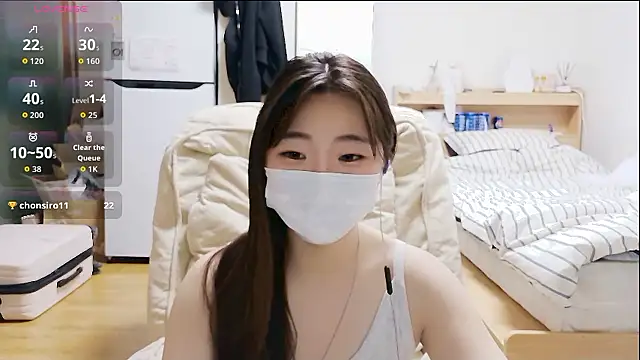 Snapshot of Berry_Chuu chatting on 5, 5, 2026 Berry Chuu online show from 5, 5, 2026