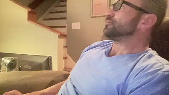 Snapshot of JonAriesxxx chatting on 25, 3, 2026 JonAriesxxx online show from 25, 3, 2026