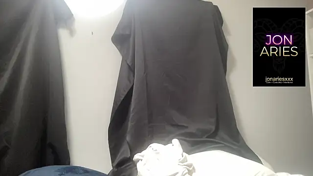 Snapshot of JonAriesxxx chatting on 27, 3, 2026 JonAriesxxx online show from 27, 3, 2026