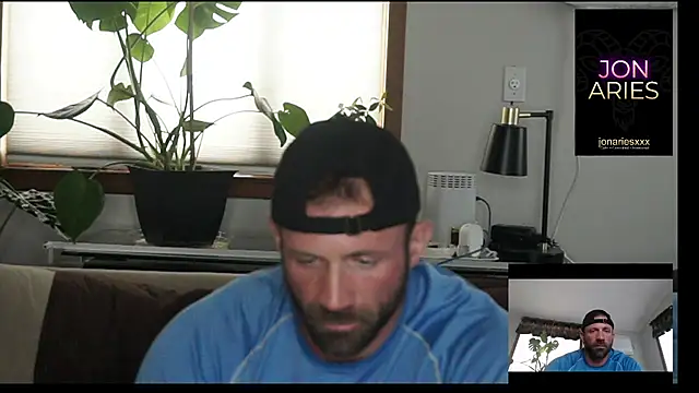 Snapshot of JonAriesxxx chatting on 3, 4, 2026 JonAriesxxx online show from 3, 4, 2026