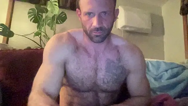Snapshot of JonAriesxxx chatting on 11, 4, 2026 JonAriesxxx online show from 11, 4, 2026
