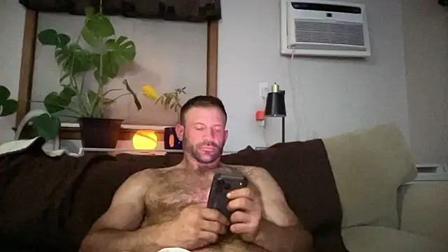 Snapshot of JonAriesxxx chatting on 18, 5, 2026 JonAriesxxx online show from 18, 5, 2026