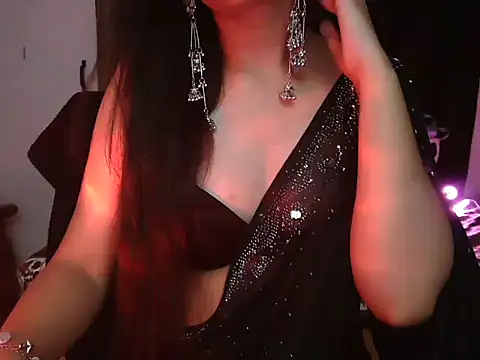 Snapshot of Sonam-kapur1 chatting on 3, 6, 2026 Sonam-kapur1 online show from 3, 6, 2026