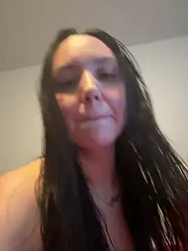 Snapshot of Magentavixen21 chatting on 10, 3, 2026 Magentavixen21 online show from 10, 3, 2026