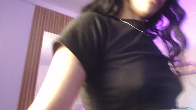 Snapshot of Madii_ chatting on 6, 5, 2026 Madii online show from 6, 5, 2026