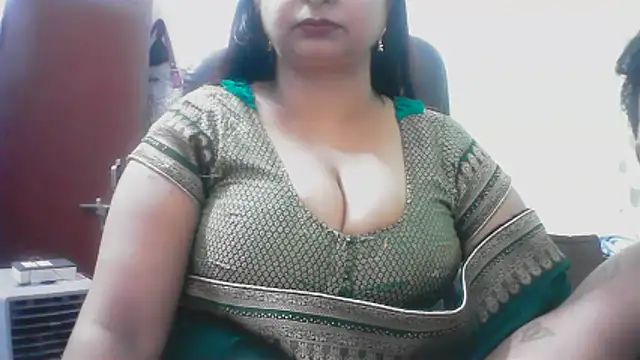 Snapshot of hard_to_do__ chatting on 16, 5, 2026 hard to do online show from 16, 5, 2026