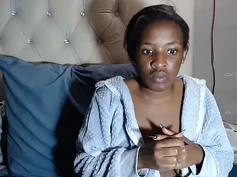 Snapshot of BLACKDIAMOND1821 chatting on 18, 5, 2026 BLACKDIAMOND1821 online show from 18, 5, 2026
