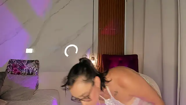 Jung-Zc online show from 22, 4, 2026