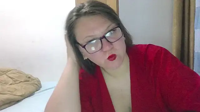 Snapshot of MuseChic_Wild chatting on 18, 5, 2026 MuseChic Wild online show from 18, 5, 2026