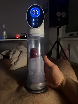 Snapshot of Nikkipp chatting on 7, 3, 2026 Nikkipp online show from 7, 3, 2026