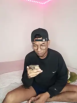 boyctg9797 online show from 13, 3, 2026