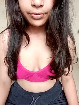 Snapshot of Divya3107 chatting on 15, 7, 2026 Divya3107 online show from 15, 7, 2026