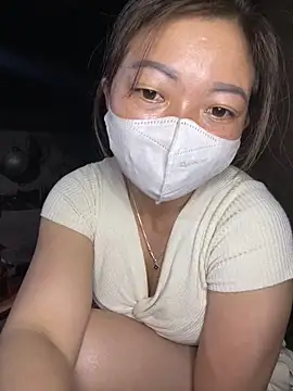 Bling-pusy online show from 10, 3, 2026