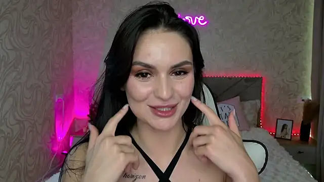 Snapshot of MilaaSweety chatting on 7, 6, 2026 MilaaSweety online show from 7, 6, 2026