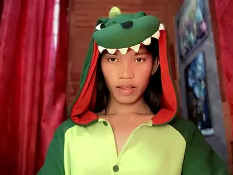 Yourgoddess jayve online show from 1, 4, 2026