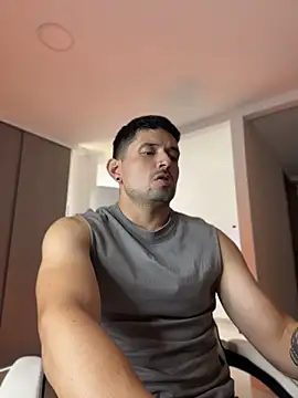 TroyeSavage online show from 11, 4, 2026