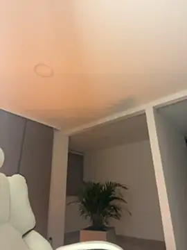 TroyeSavage online show from 27, 4, 2026