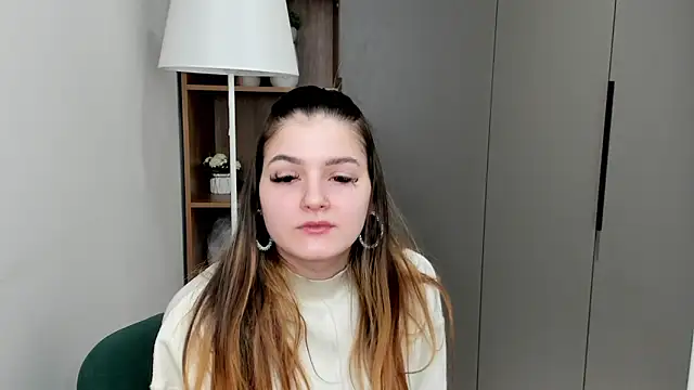 MaricelaVenturino online show from 15, 3, 2026