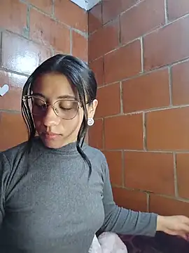 Amanda x1 online show from 8, 4, 2026