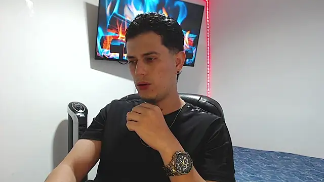 JUAN CAMILOXXX online show from 24, 4, 2026