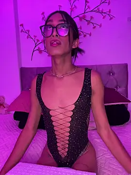 Tentacion Milly online show from 18, 3, 2026