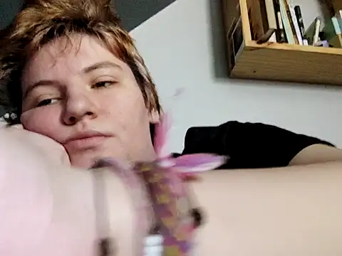 Snapshot of thatcutesubgirlwlw chatting on 23, 3, 2026 thatcutesubgirlwlw online show from 23, 3, 2026