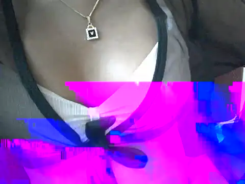 Snapshot of Couplehot00 chatting on 29, 4, 2026 Couplehot00 online show from 29, 4, 2026